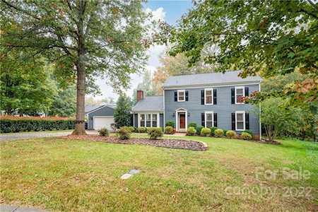 9907 Eagles Field Ct Charlotte, NC 28269