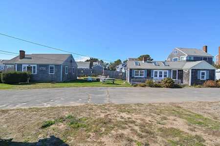 170 Old Wharf Road Dennis, MA 02639