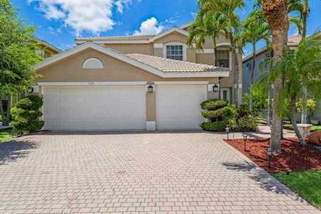 5311 Island Gypsy Drive Green Acres, FL 33463
