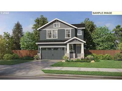 10301 NE 126th PL Vancouver, WA 98682
