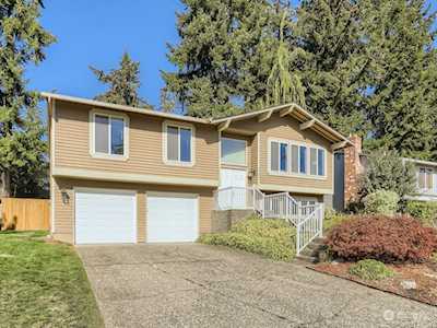 13226 NE 130th Place Kirkland, WA 98034