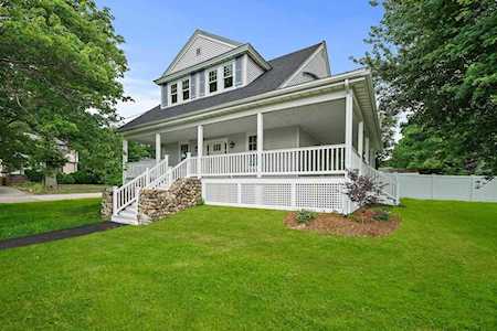 1724 Washington Street Braintree, MA 02184