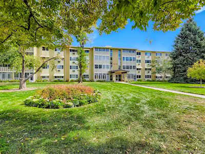 610 S Clinton St #4A Denver, CO 80247