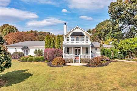105 Chefs House Way Townville, SC 29689