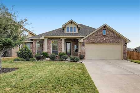 1162 Barberry Drive Burleson, TX 76028