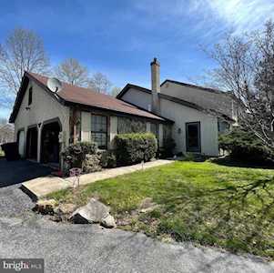 39 S Turnberry Dr Dover, DE 19904