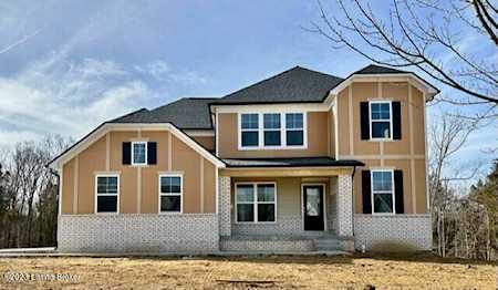 17514 Shakes Creek Dr Fisherville, KY 40023
