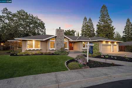 1806 Chaparro Ct Walnut Creek, CA 94596