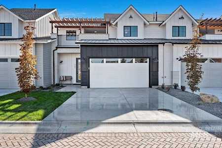 4283 W Bay Oak Ln. Meridian, ID 83646
