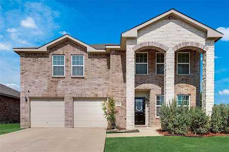 2153 Valley Forge Trail Fort Worth, TX 76177