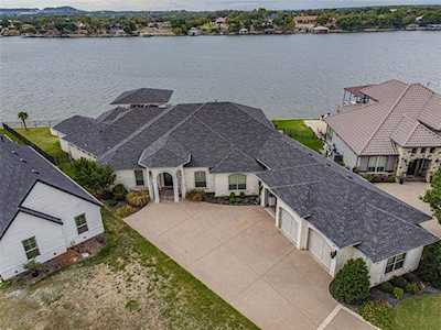 1002 Sunset Bay Court Granbury, TX 76048