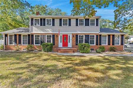 4501 Tee Ct Virginia Beach, VA 23462