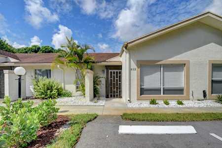 852 Lago Road Delray Beach, FL 33445