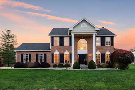 1103 Keystone Trail Dr Wildwood, MO 63005