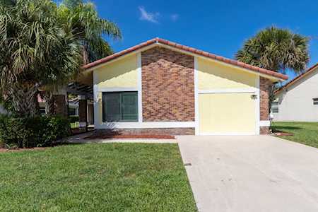 19590 Sea Pines Way Boca Raton, FL 33498