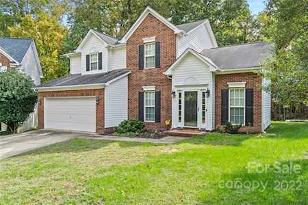6752 Allness Glen Ln Charlotte, NC 28269