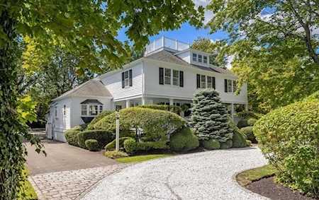 311 Powder Point Avenue Duxbury, MA 02332