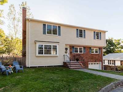 31 Jeffrey Rd Arlington, MA 02474