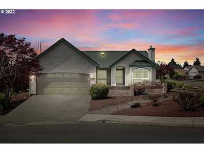 15405 SE 35th ST Vancouver, WA 98683