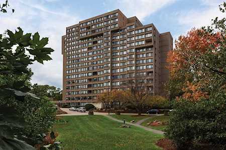 250 Hammond Pond Pkwy #908S Newton, MA 02467