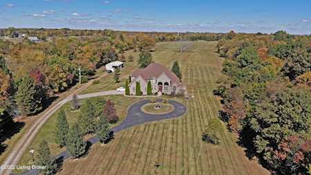 2930 Rockbridge Rd Shelbyville, KY 40065