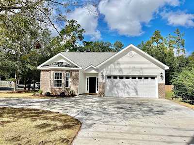 2206 4th Ave. Conway, SC 29527