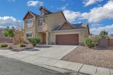 5921 Tamarack Lodge Ln North Las Vegas, NV 89081