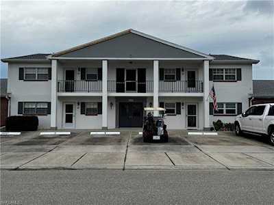 1515 Myerlee Country Club Blvd #6 Fort Myers, FL 33919