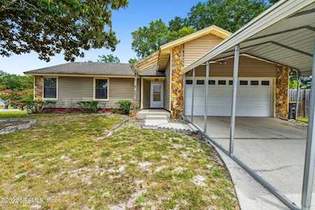 8167 Sable Woods DR N Jacksonville, FL 32244