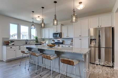 1006 Beacon Ave Monroe, NC 28110