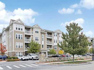 110 Trotter Rd #2412 Weymouth, MA 02190