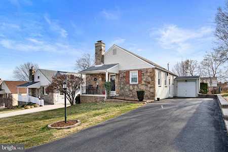 12 Lexington Dr Claymont, DE 19703