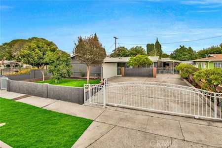 305 S Western Avenue Santa Ana, CA 92703