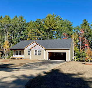 Unit 19 Richmond Dr Concord, NH 03303