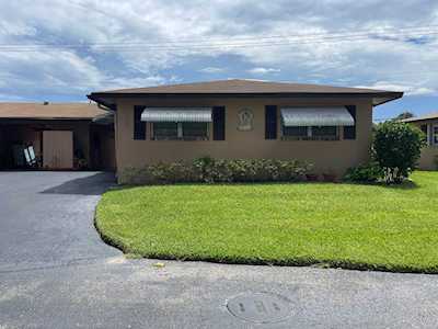 736 Whippoorwill Lane Delray Beach, FL 33445