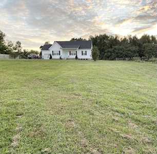 510 Old Mcminnville Hwy Woodbury, TN 37190