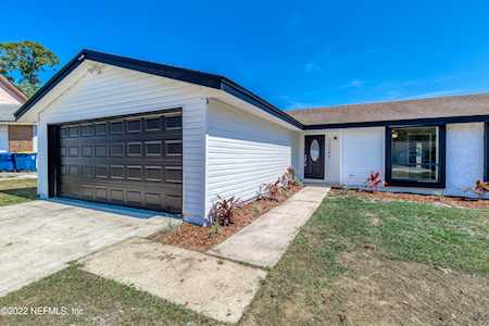 12240 Chippenham CT Jacksonville, FL 32225