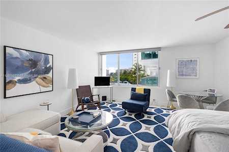 1000 West Ave #322 Miami Beach, FL 33139