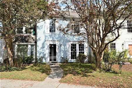 402 Derby Run Yorktown, VA 23693