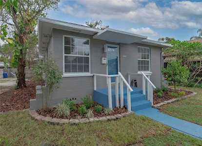 3055 8th St N St. Petersburg, FL 33704