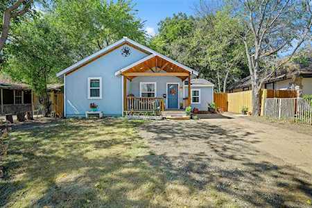 514 Royal Avenue Grand Prairie, TX 75051