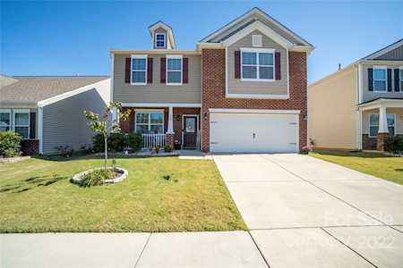178 N Cromwell Dr Mooresville, NC 28115