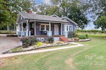6941 Sherrills Ford Rd Sherrills Ford, NC 28673