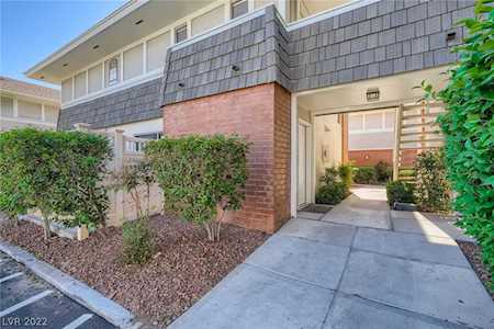 737 Oakmont Ave #1209 Las Vegas, NV 89109