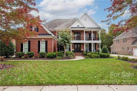 6705 Wesley Glen Dr Waxhaw, NC 28173