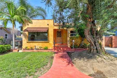 1725 W Pine Street Santa Ana, CA 92703