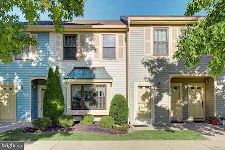 121 Wyndham Place Robbinsville, NJ 08691