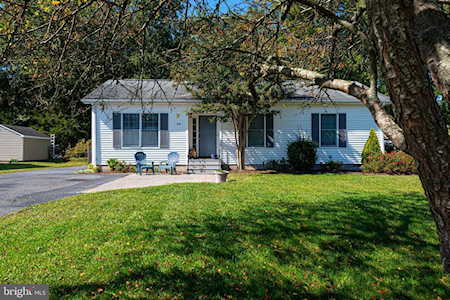 44 S Primrose Ln Ocean View, DE 19970