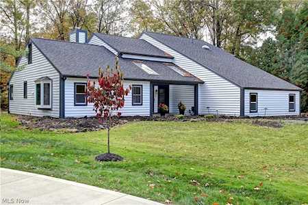 30541 Atlanta Ln Westlake, OH 44145