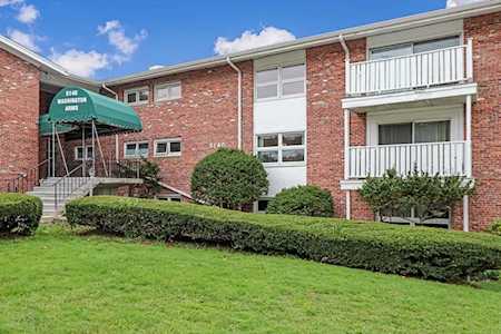 5140 Washington St #37 Boston, MA 02132